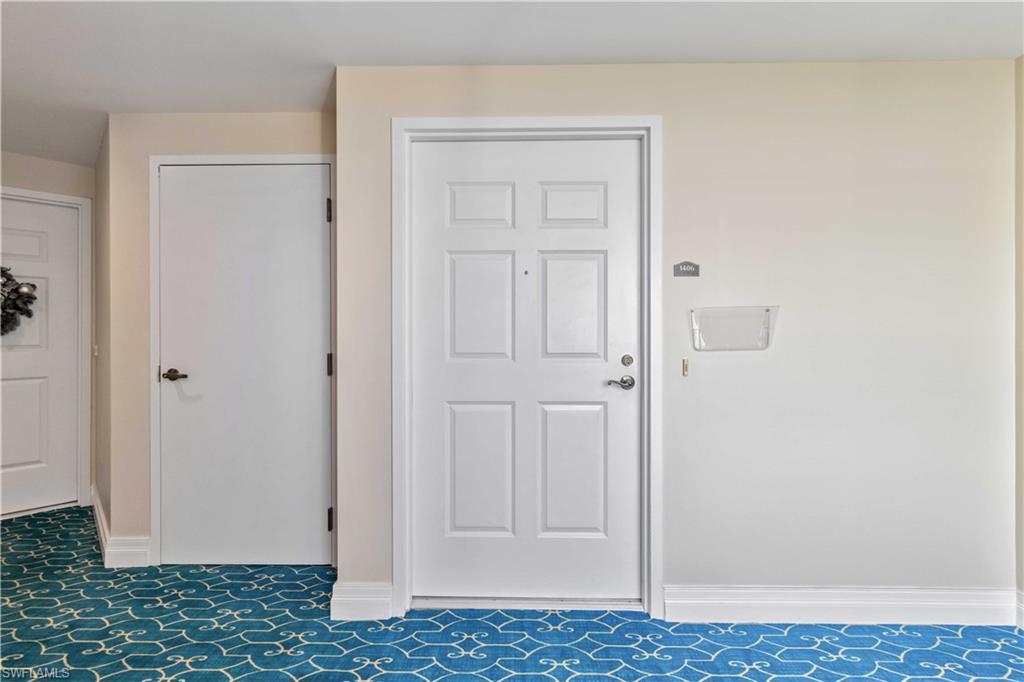 TOWER POINTE AT ARBOR TRACE - Residential Lease