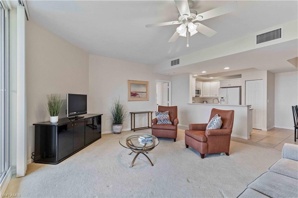 TOWER POINTE AT ARBOR TRACE - Residential Lease