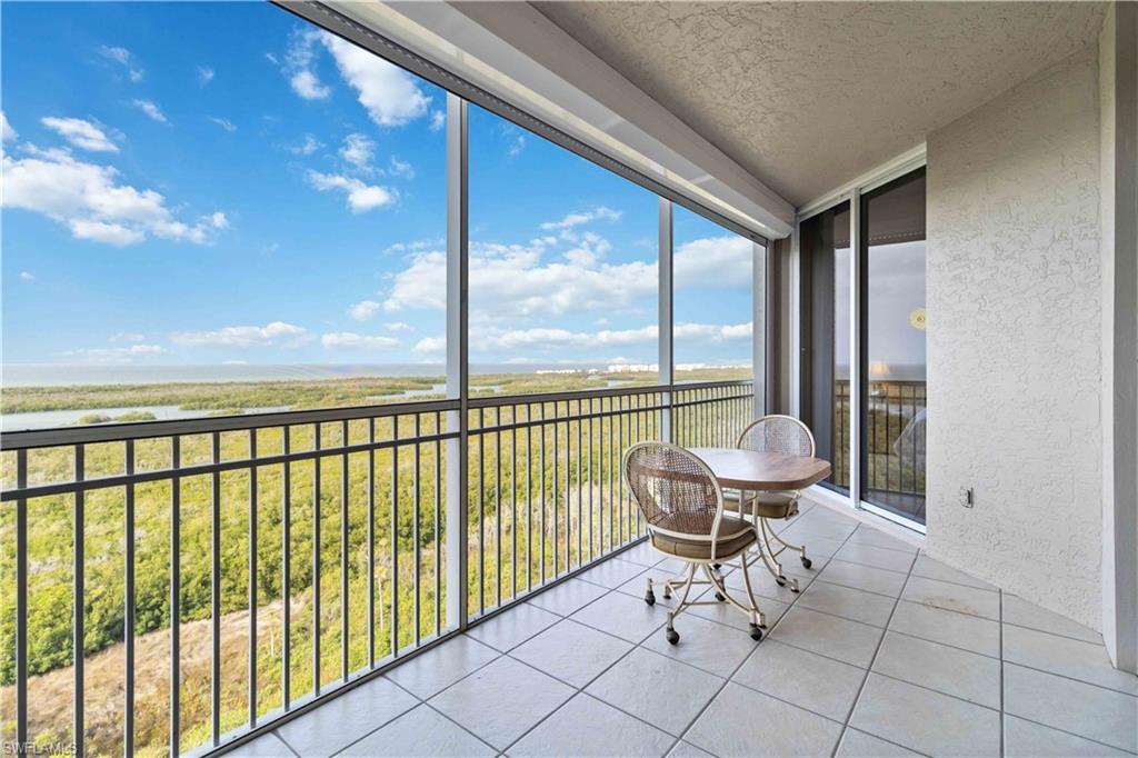 TOWER POINTE AT ARBOR TRACE - Residential Lease