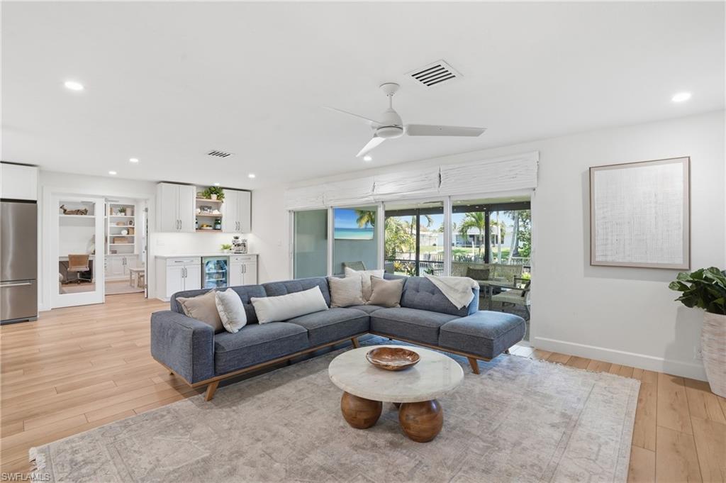 MCGREGOR ISLES - Residential