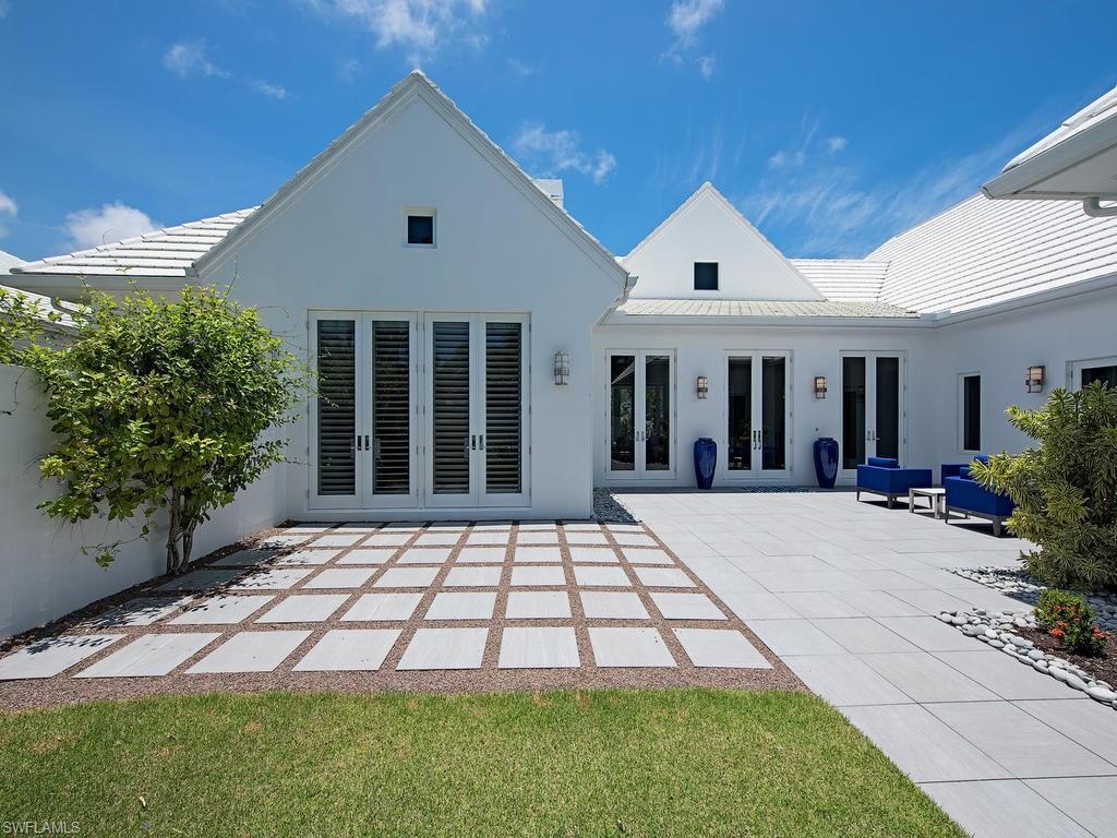 AQUALANE SHORES - Residential