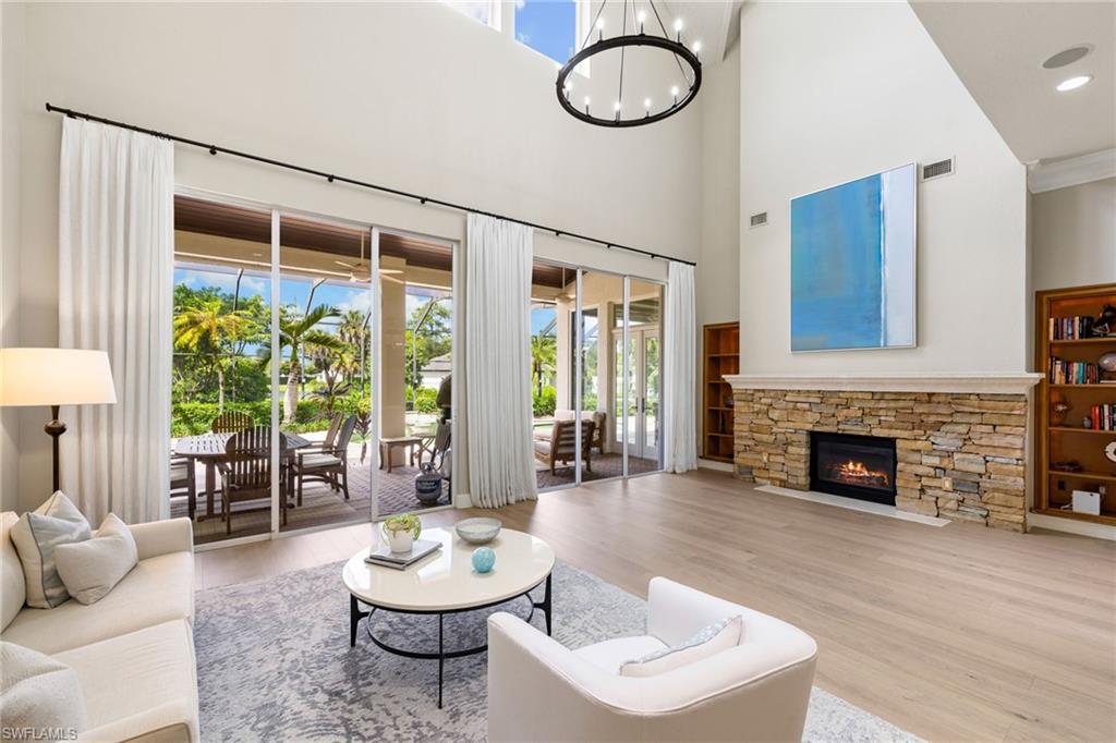 PINE RIDGE - Residential