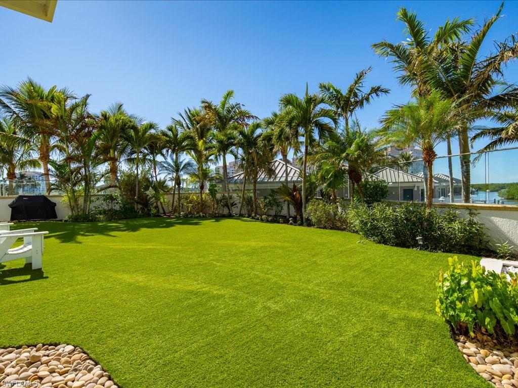 AQUA - Residential
