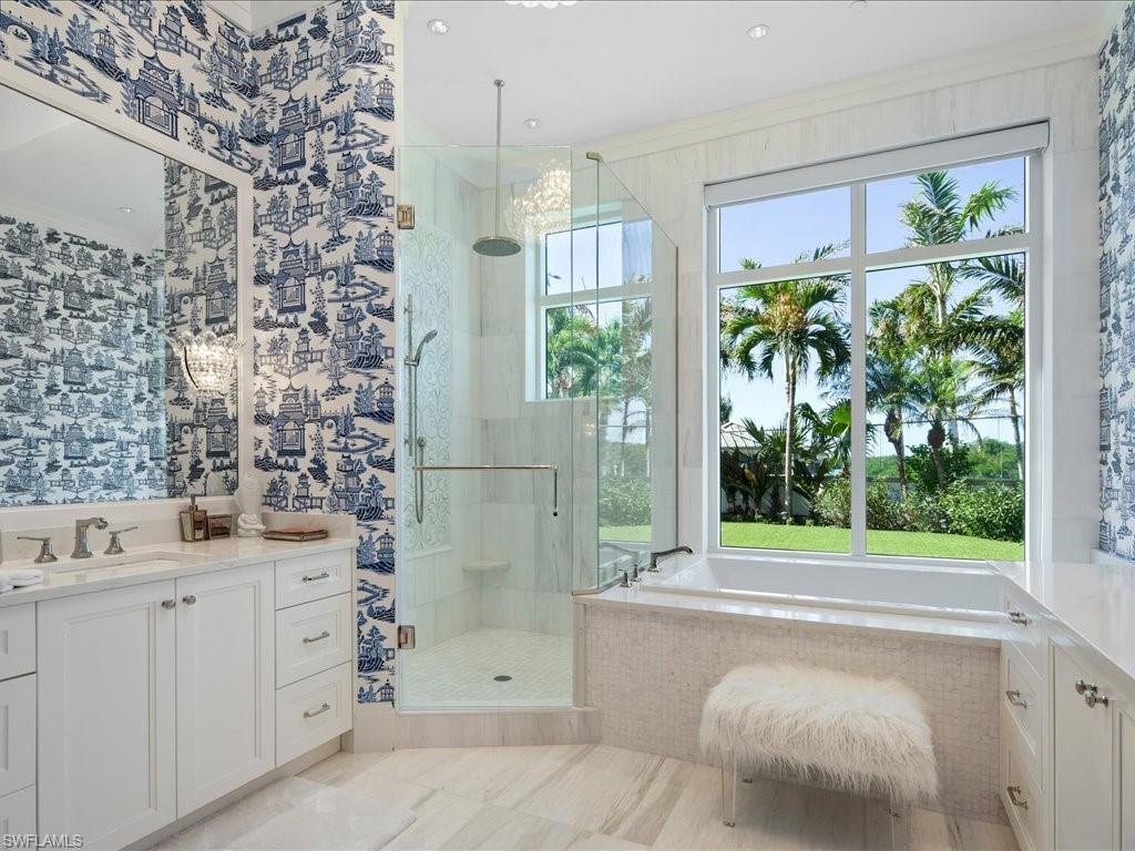 AQUA - Residential
