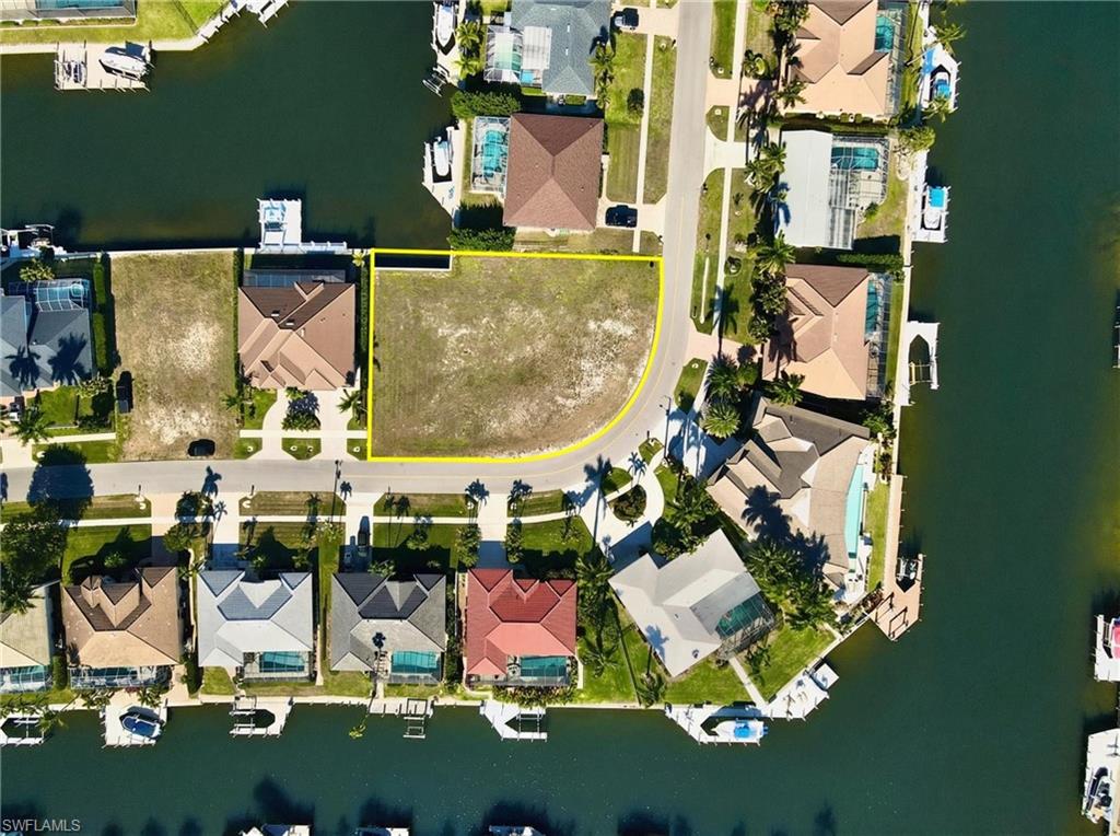 MARCO ISLAND - Land