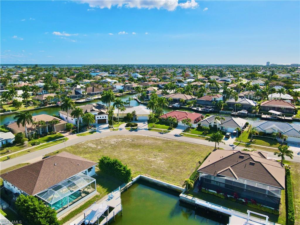 MARCO ISLAND - Land