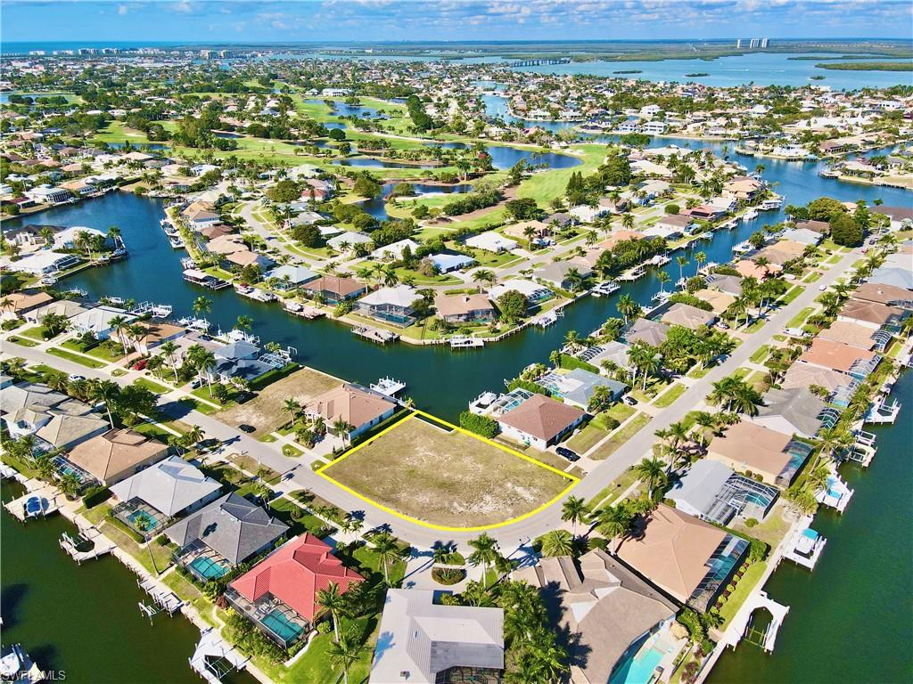MARCO ISLAND - Land