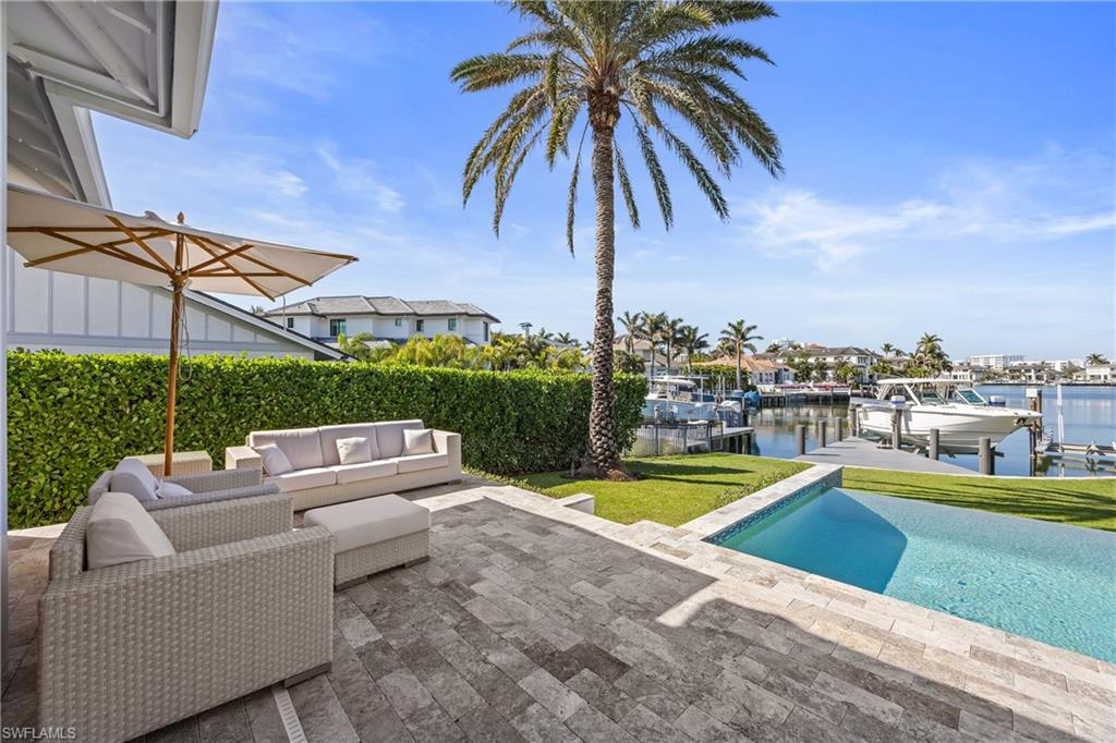 PARK SHORE - Residential