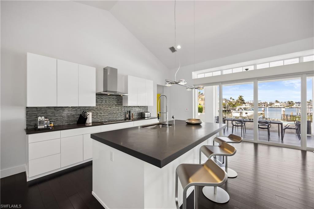 PARK SHORE - Residential