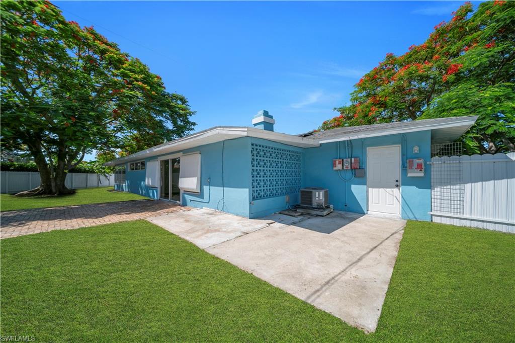 LEHIGH ACRES - Residential