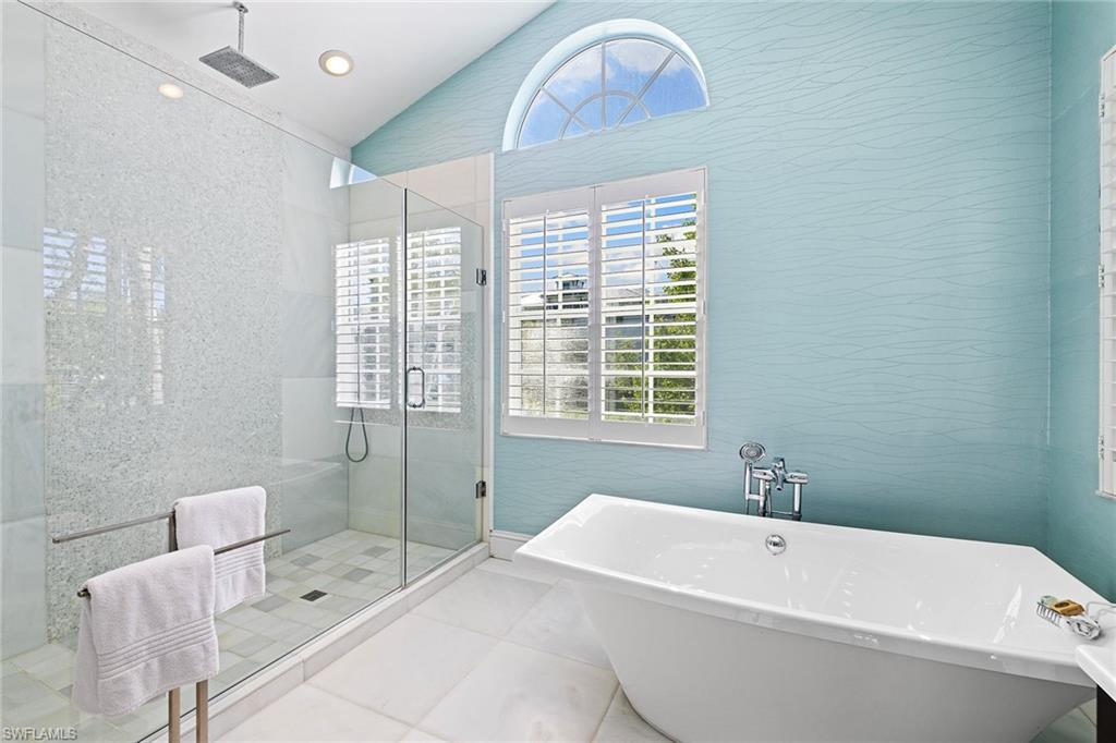 OLDE NAPLES - Residential