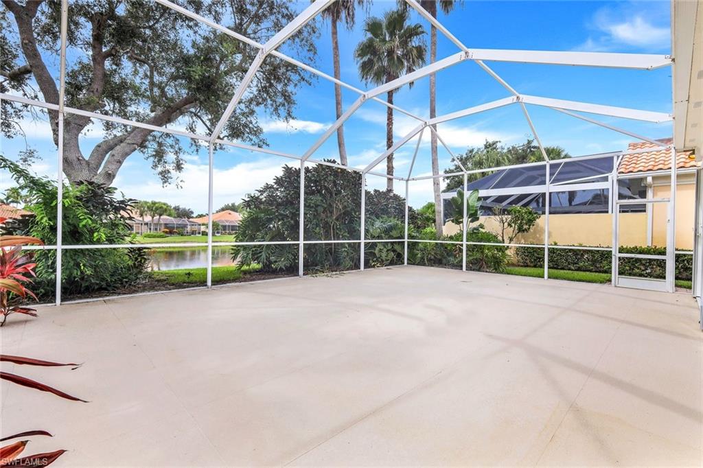 ISLAND WALK - Residential