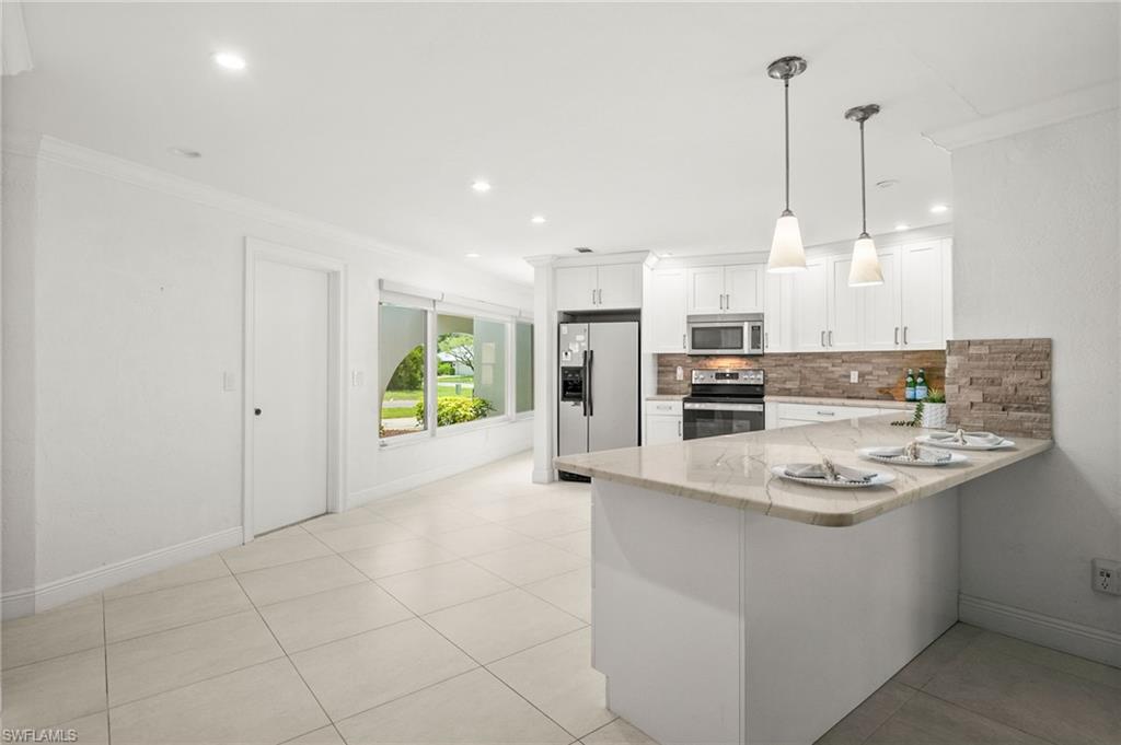 PALM RIVER ESTATES - Residential