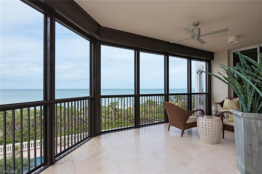 WINDSOR AT BAY COLONY - Residential