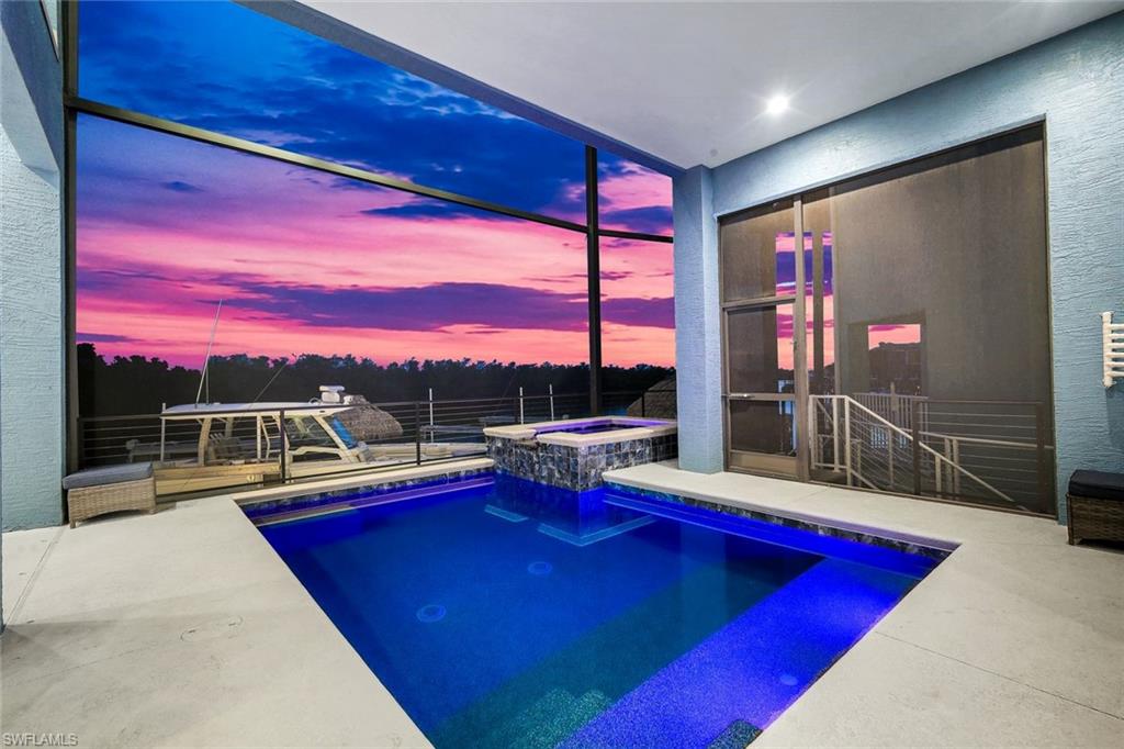 CAPE HARBOUR - Residential