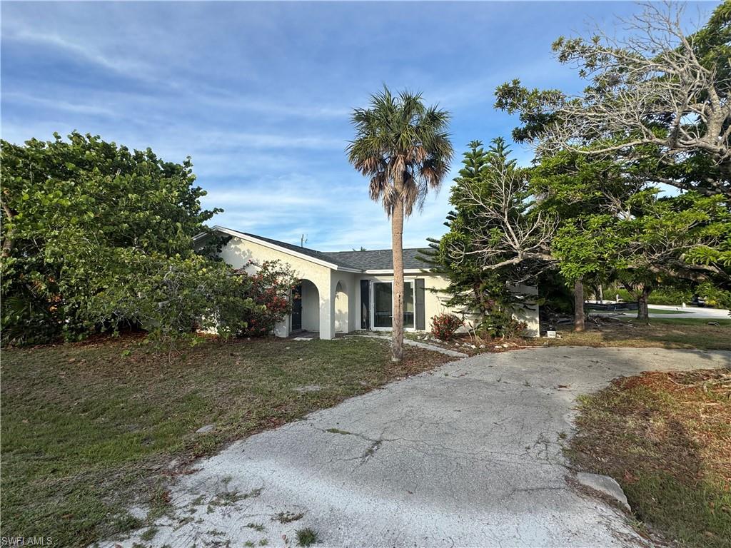 SANIBEL HIGHLANDS - Residential