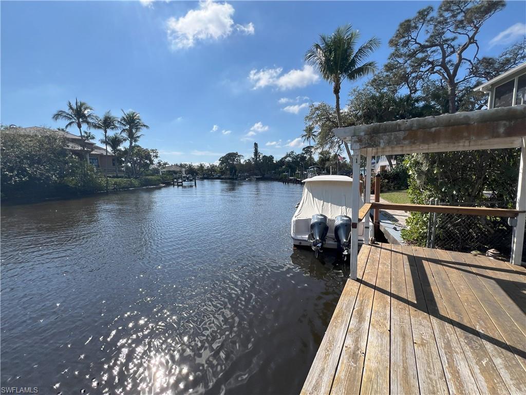 TARPON BEND - Residential Income
