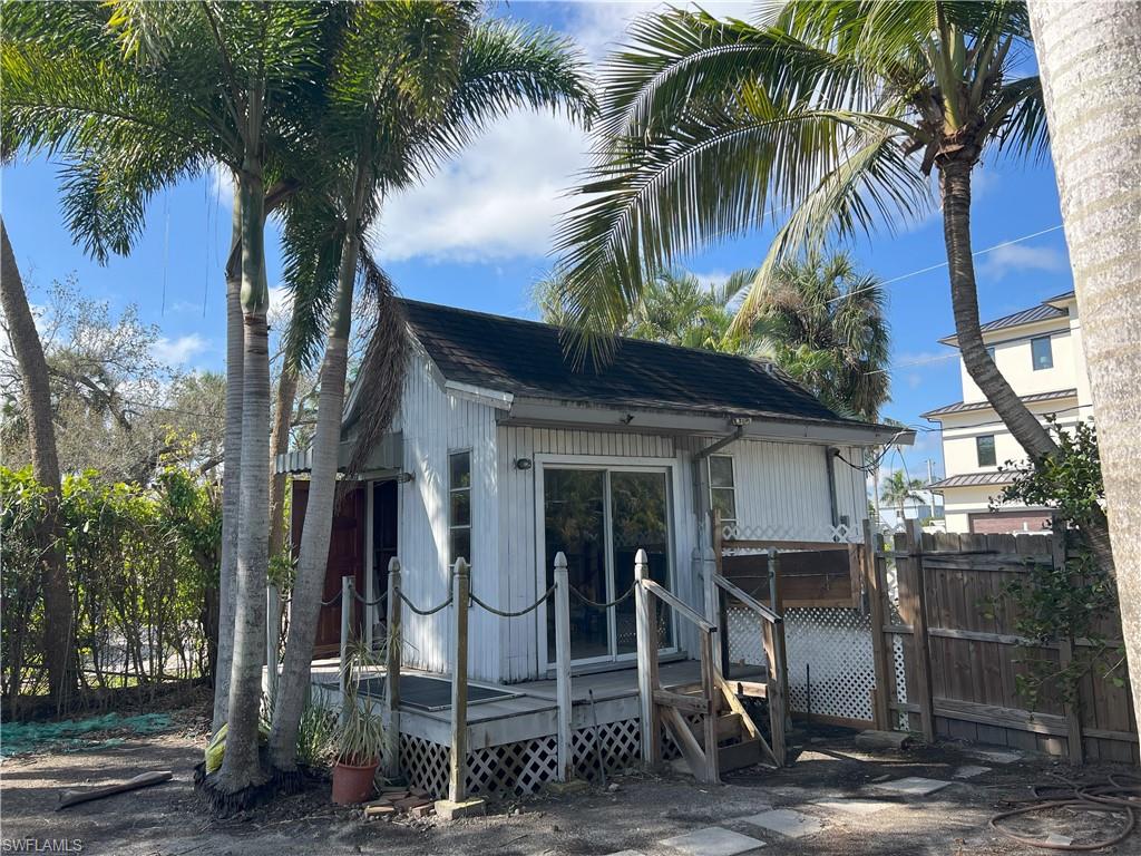 TARPON BEND - Residential Income