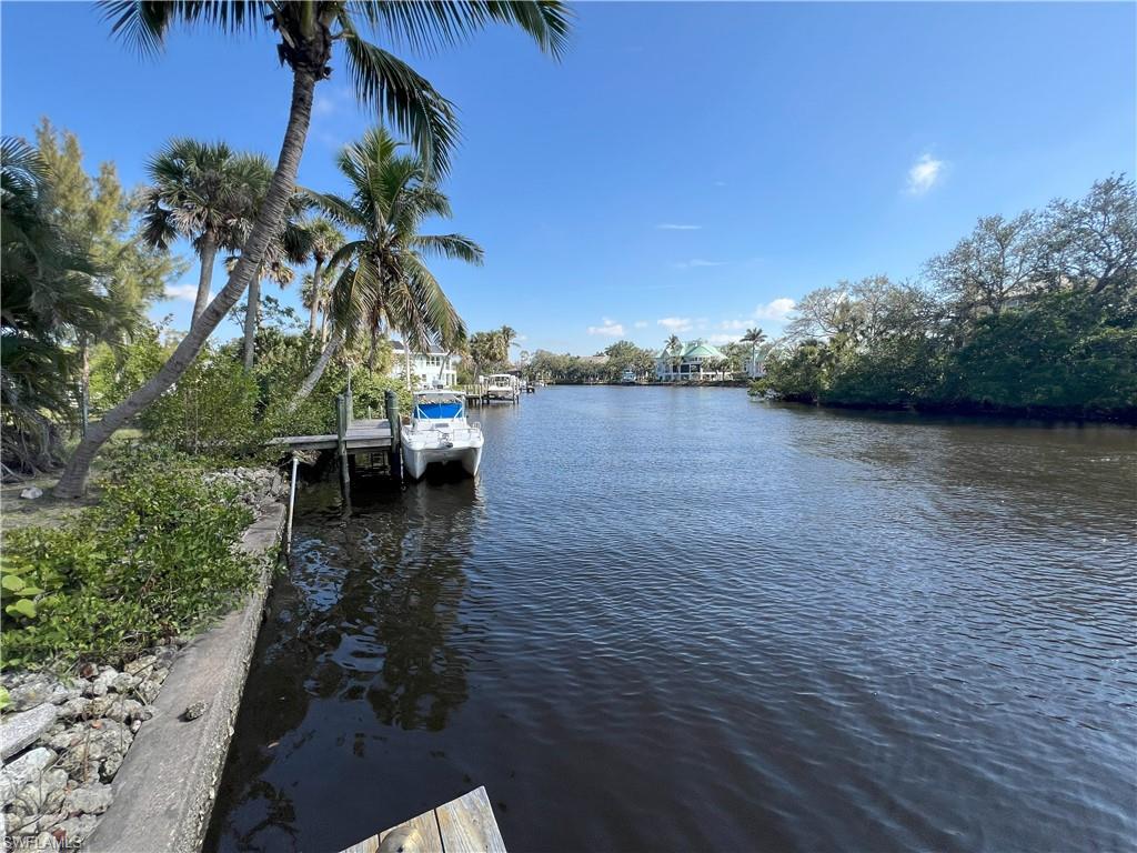 TARPON BEND - Residential Income