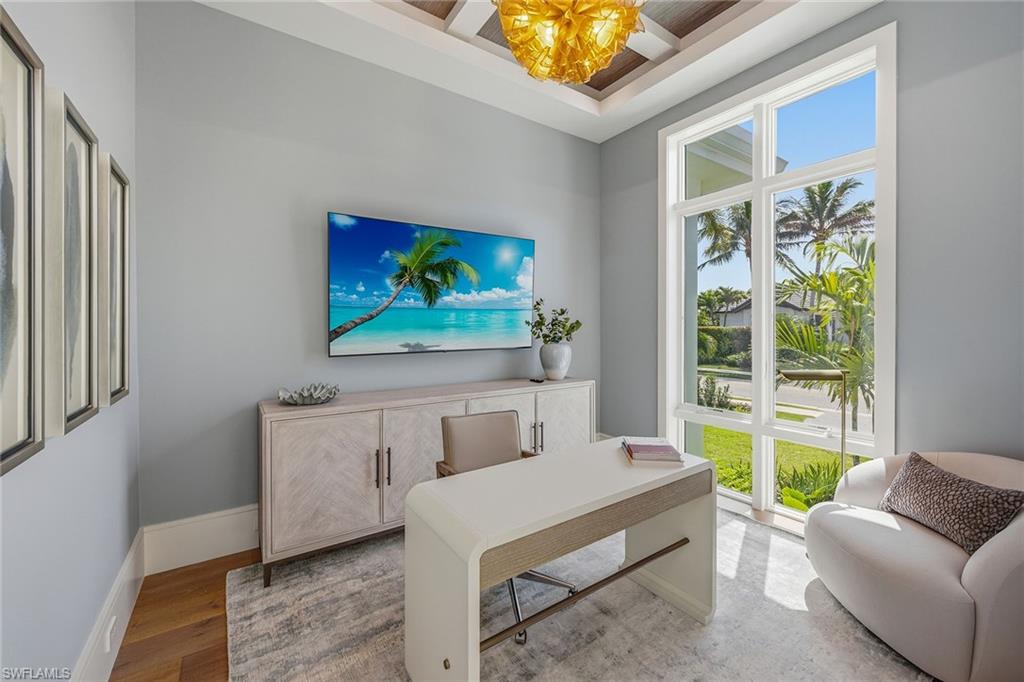 PARK SHORE - Residential