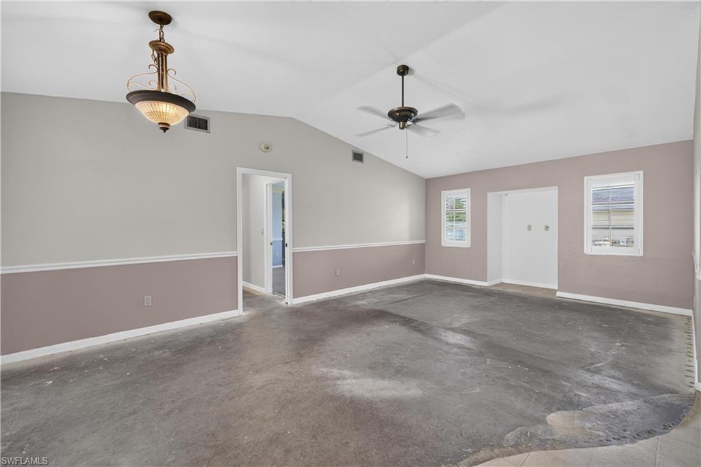 CAPE CORAL - Residential