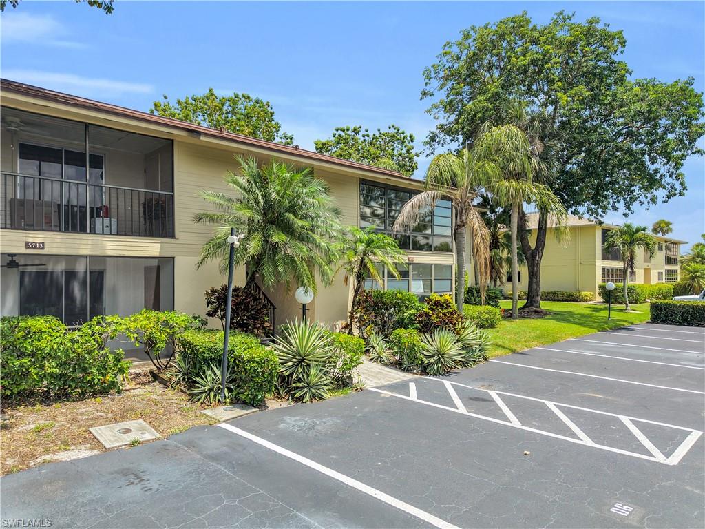 ARBOR LAKES CONDO - Residential Lease