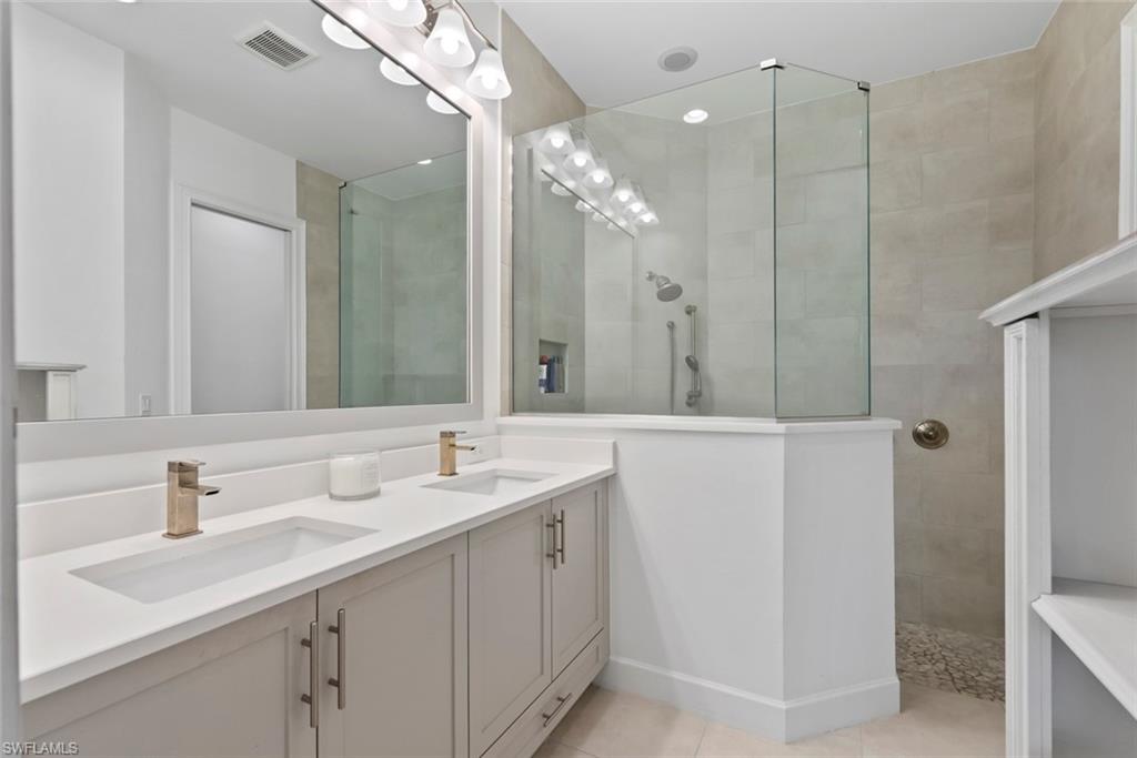 ISLES OF COLLIER PRESERVE - Residential