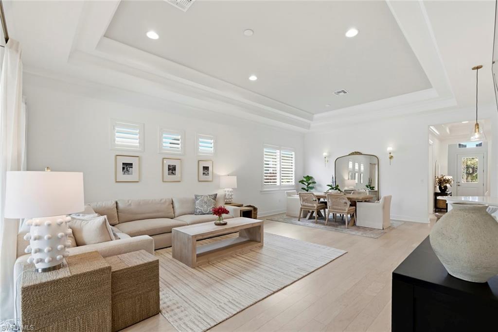 ISLES OF COLLIER PRESERVE - Residential