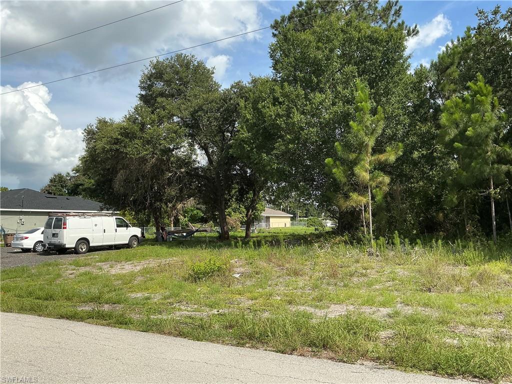 LEHIGH ACRES - Land