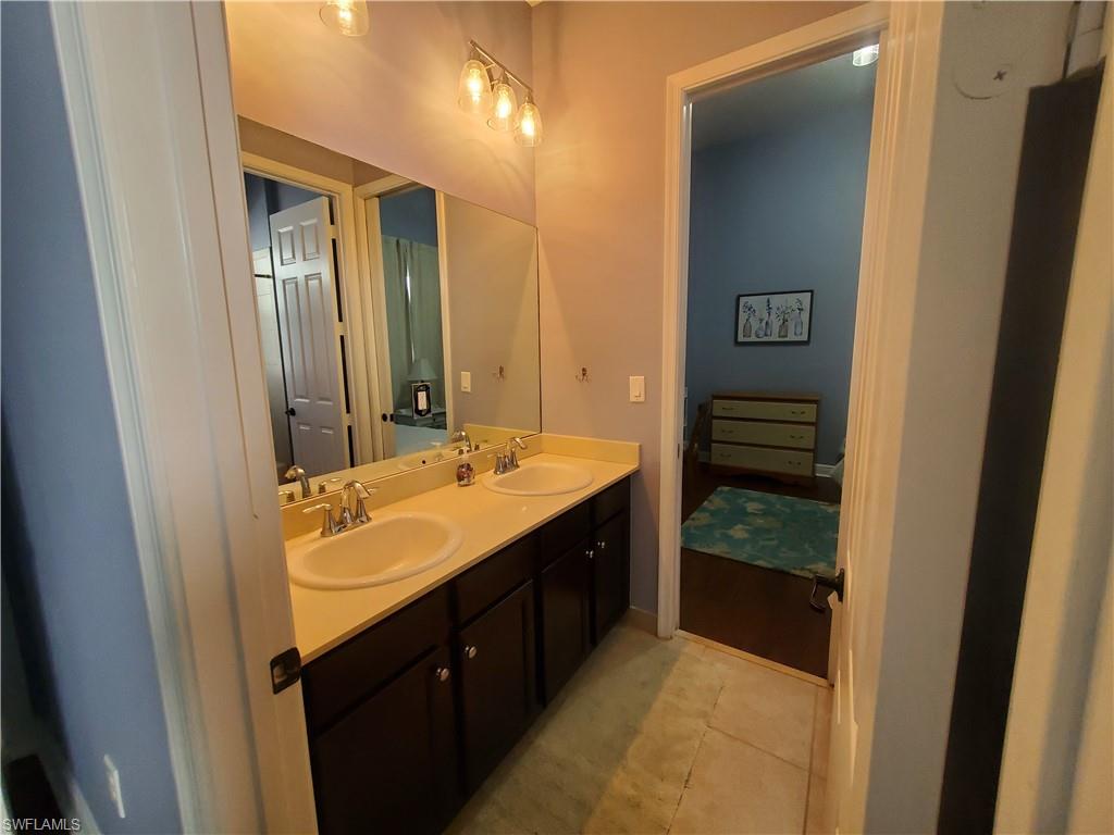 MAPLE RIDGE - Residential Lease
