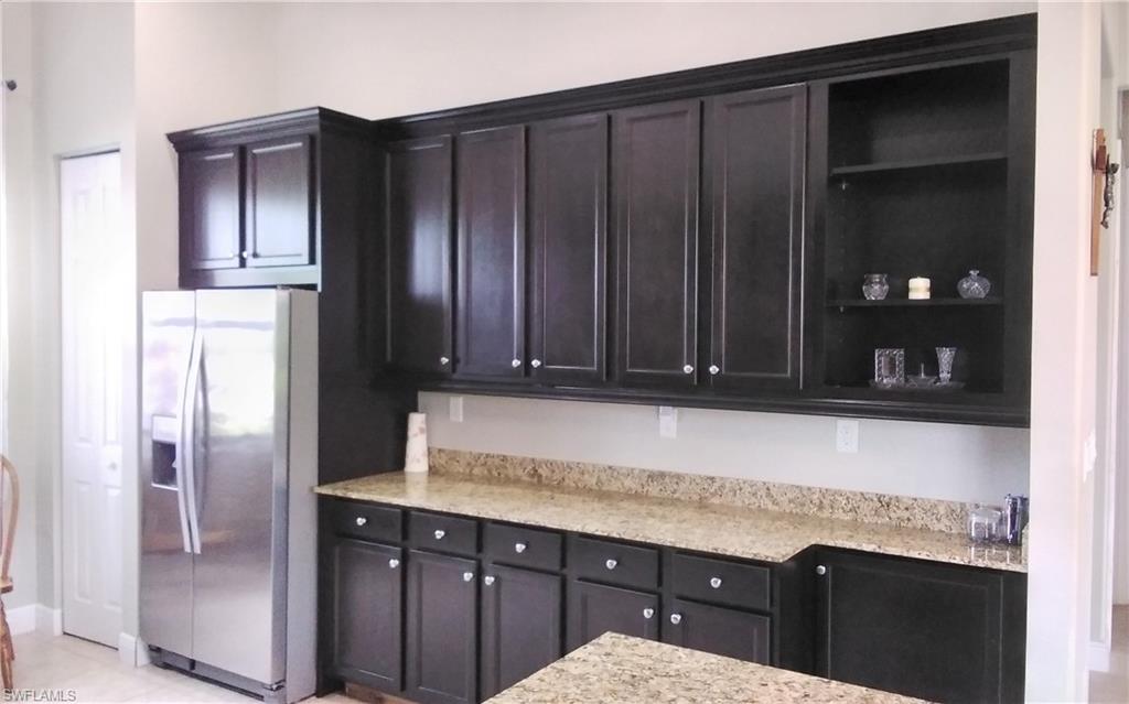 MAPLE RIDGE - Residential Lease