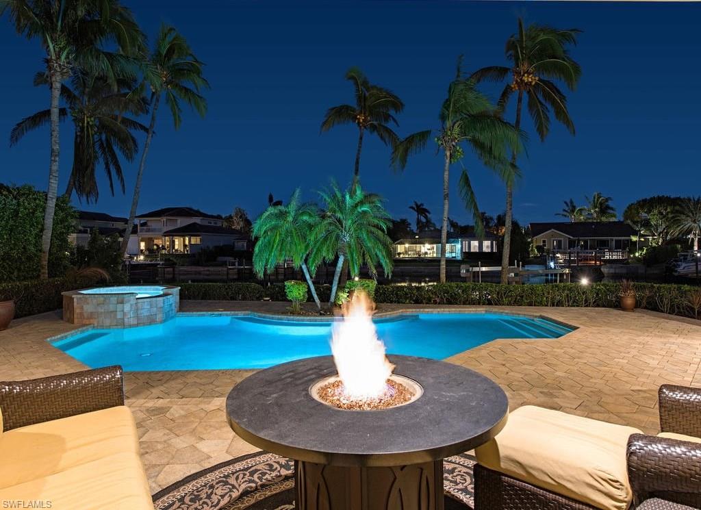 PARK SHORE - Residential