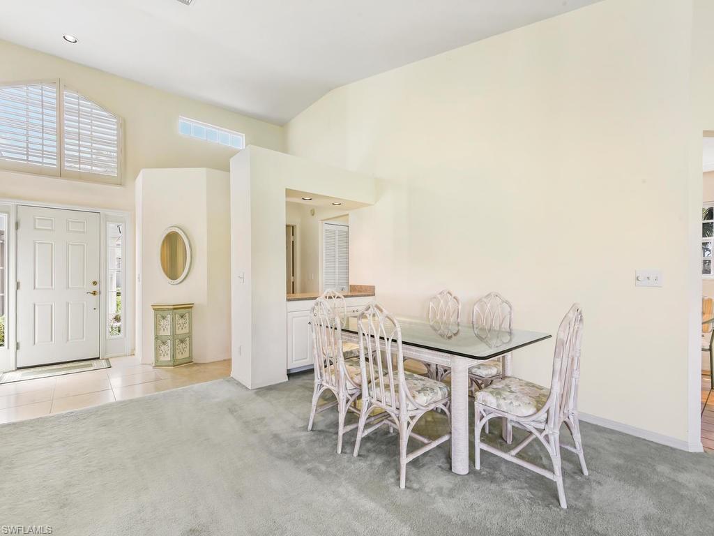 WEDGEFIELD VILLAS - Residential