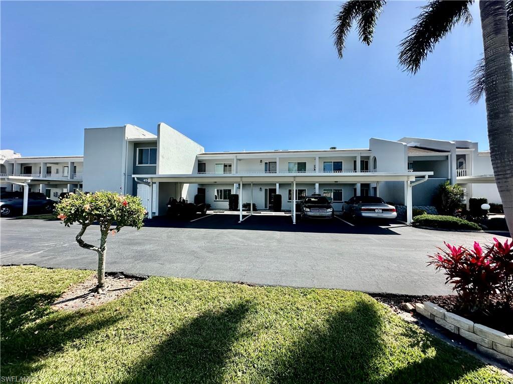 GONDOLIER CONDO - Residential