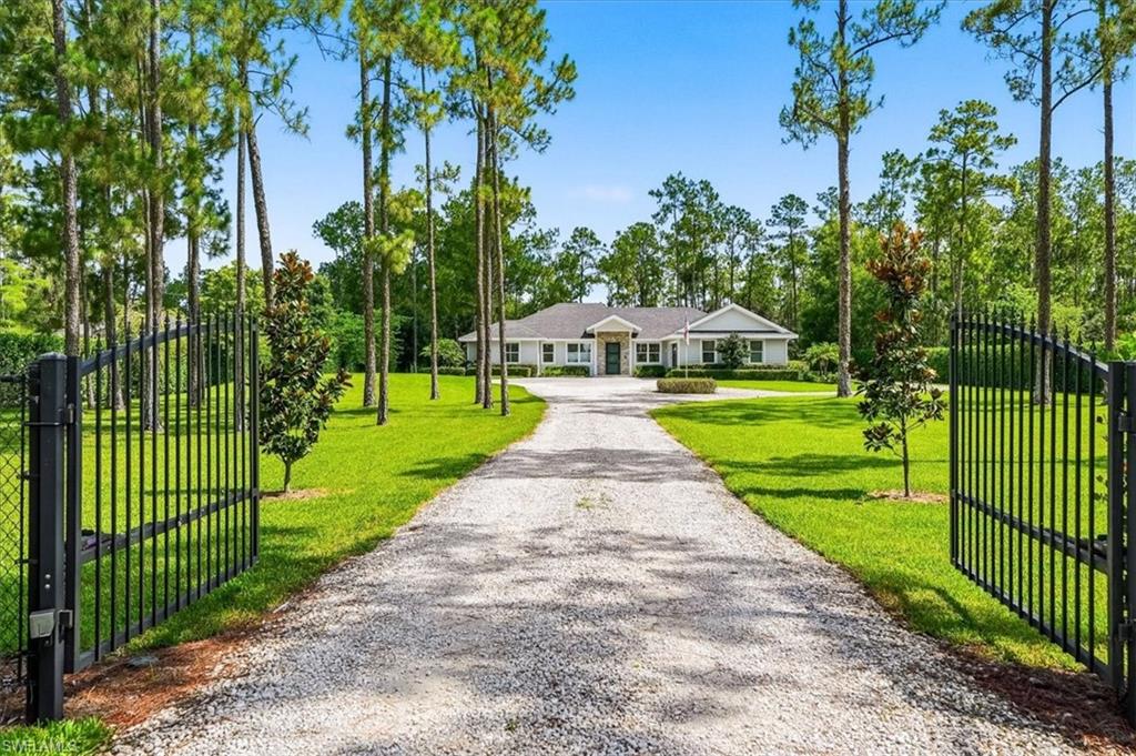 GOLDEN GATE ESTATES - Residential