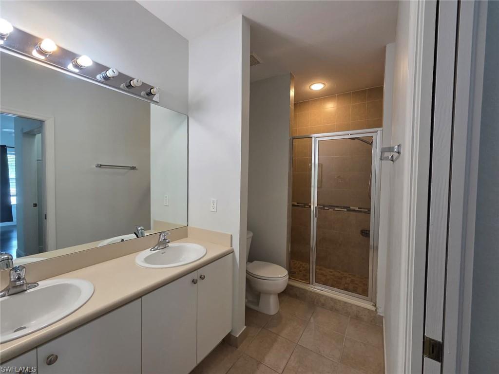 THE COVE AT SIX MILE - Residential