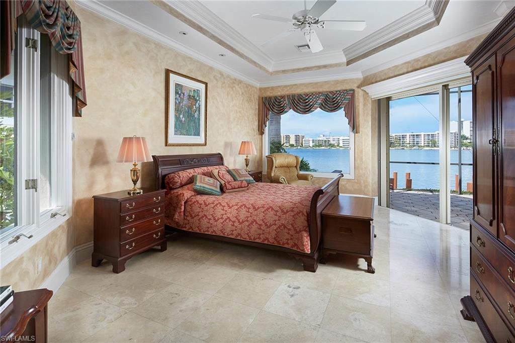 PARK SHORE - Residential