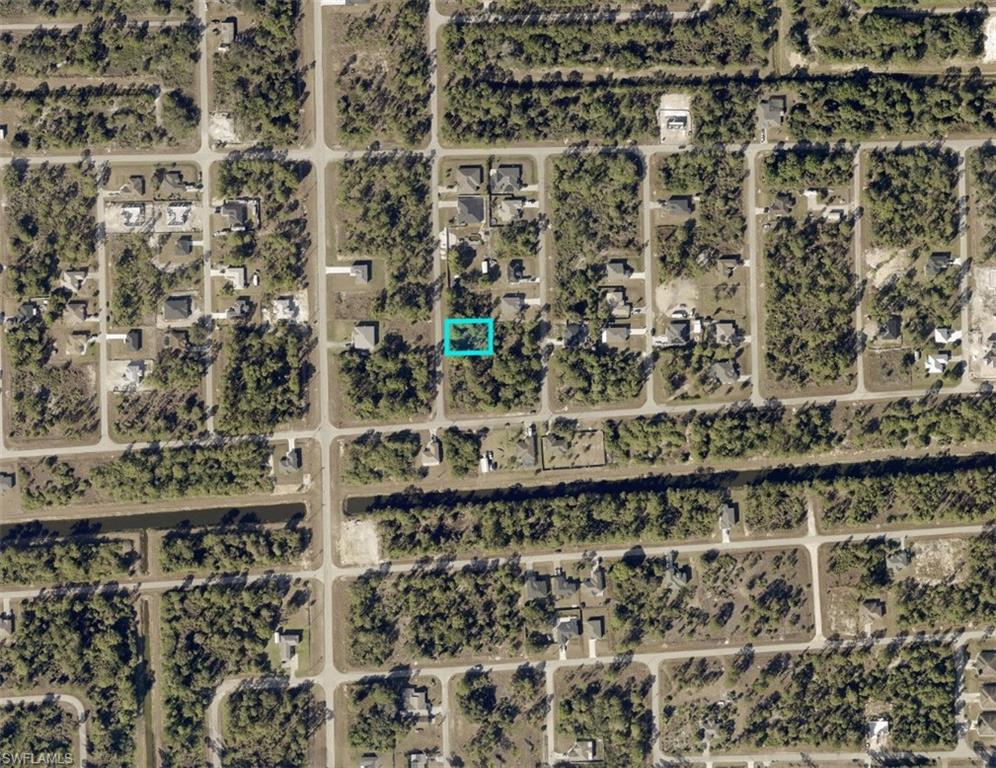 LEHIGH ACRES - Land
