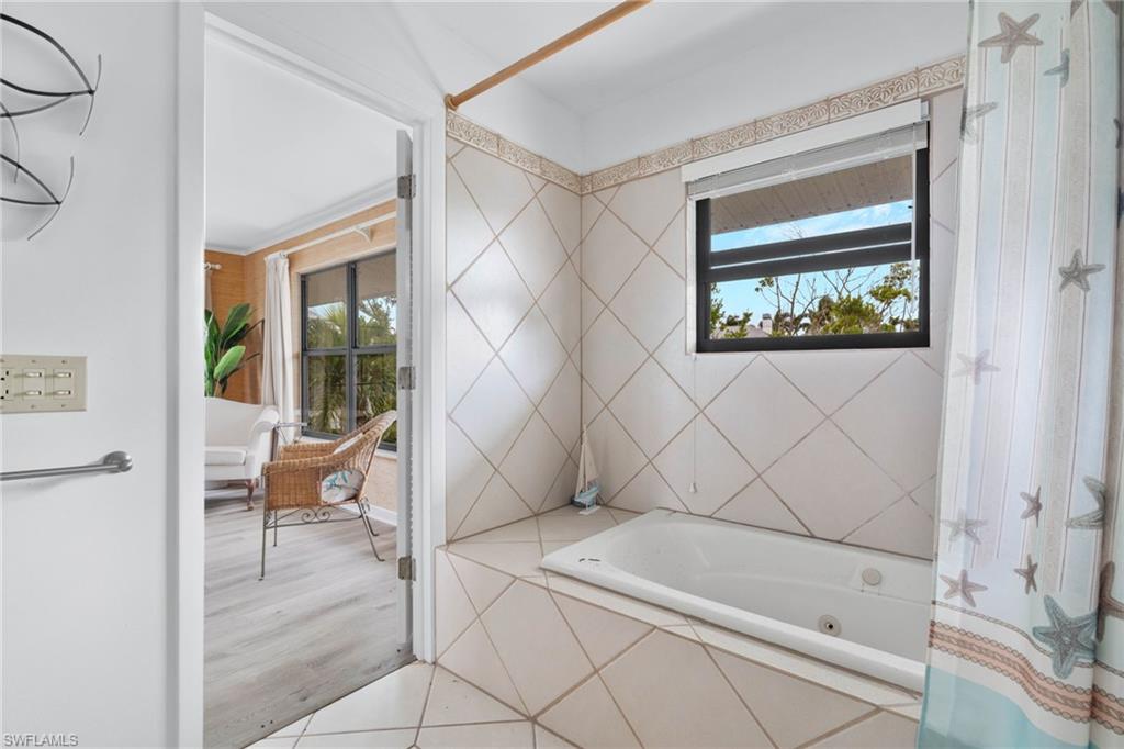 SANIBEL ESTATES - Residential