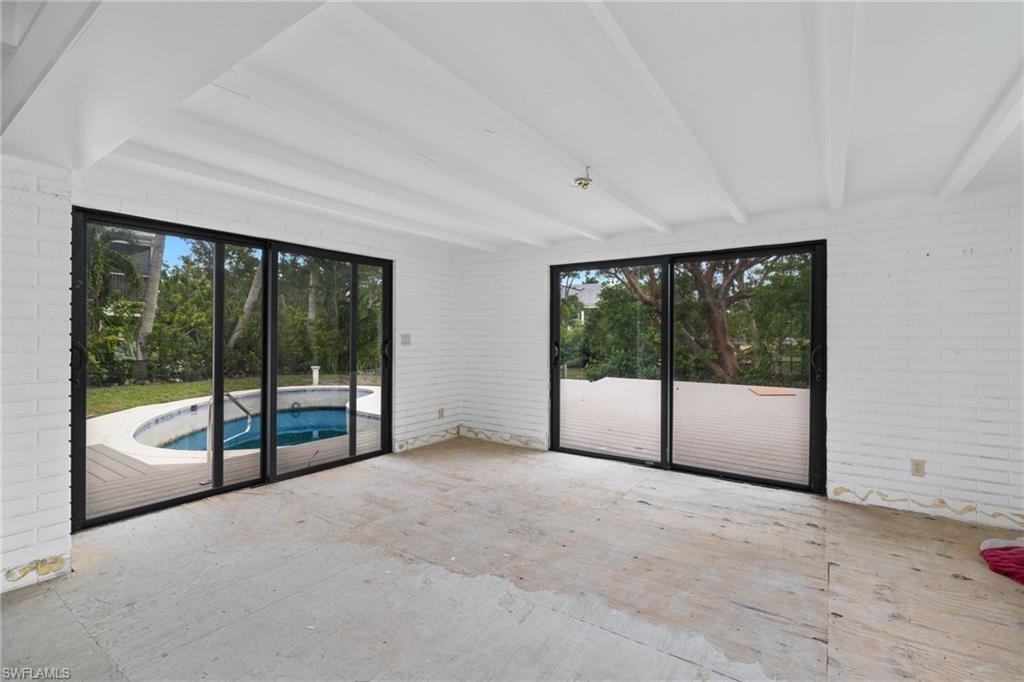 SANIBEL ESTATES - Residential