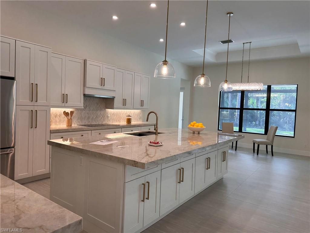 GOLDEN GATE ESTATES - Residential