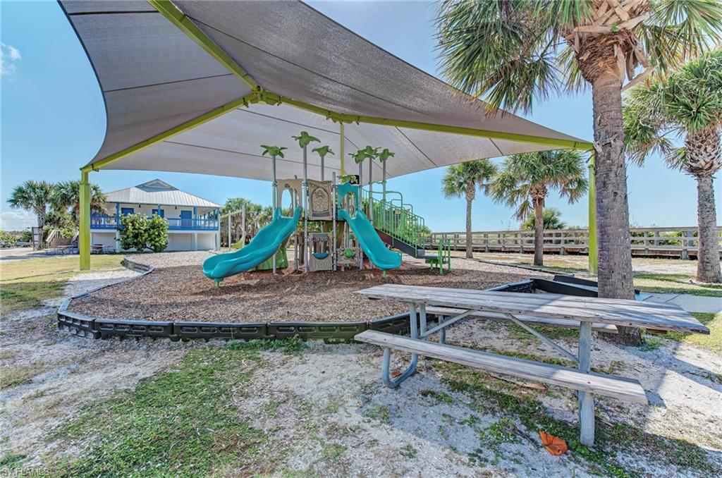 GULF COVE - Land