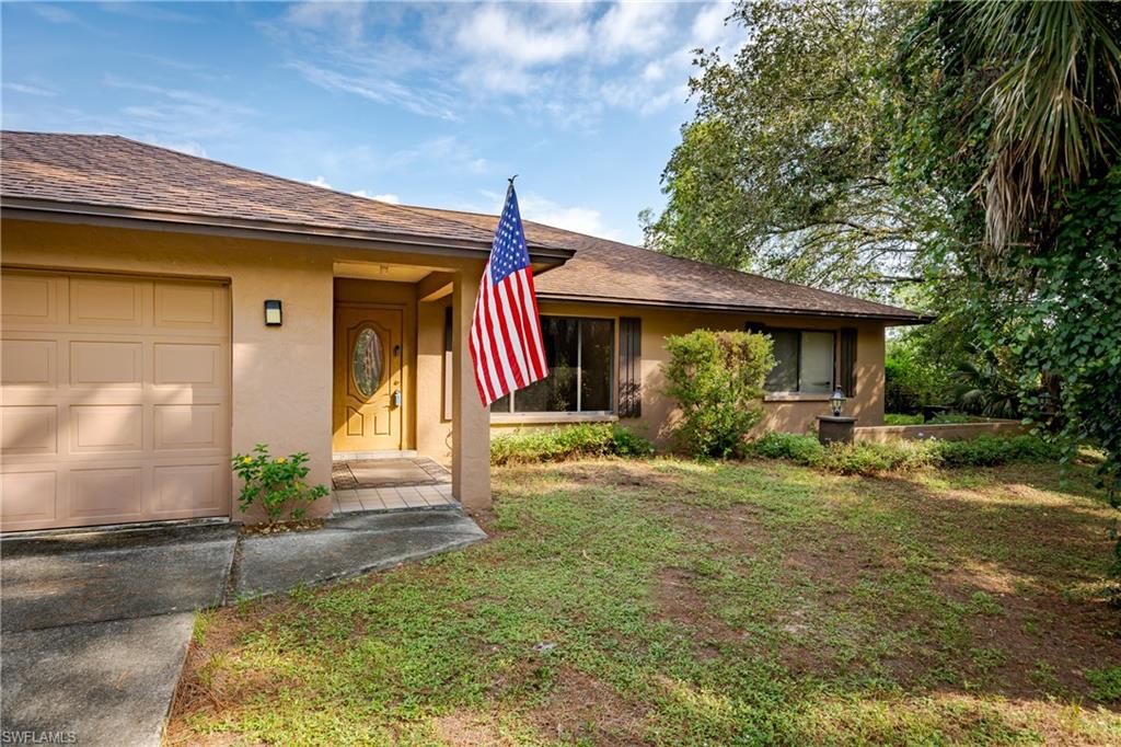 GOLDEN GATE ESTATES - Residential