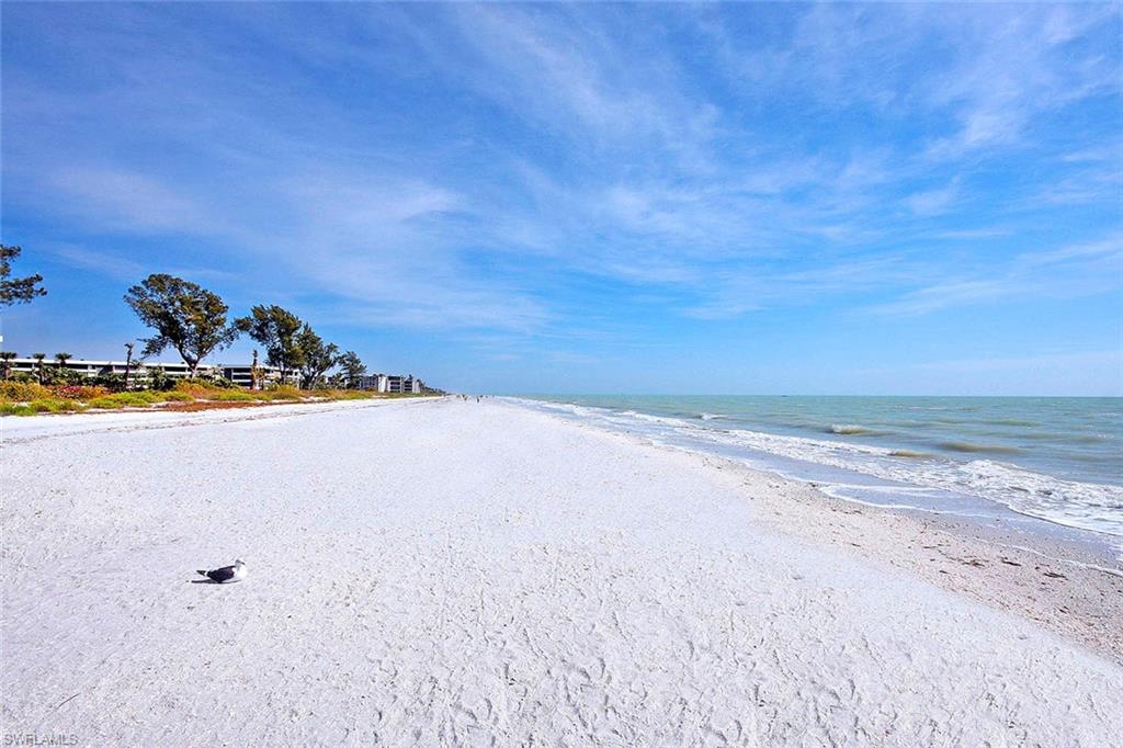 GULFSIDE PLACE A LUXURY CONDO - Residential