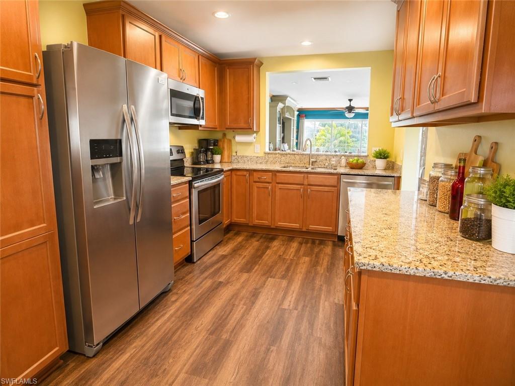 VERONA WALK - Residential Lease