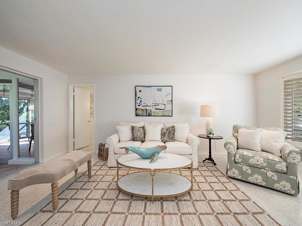 AQUALANE SHORES - Residential