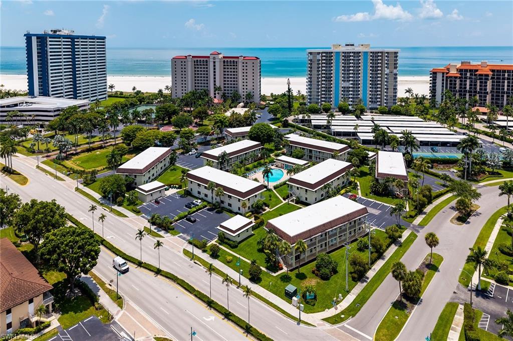 SOUTHWINDS APTS OF MARCO ISLAND - Residential