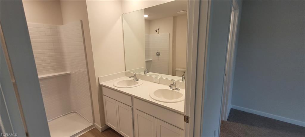 ASHER PARK - Residential Lease