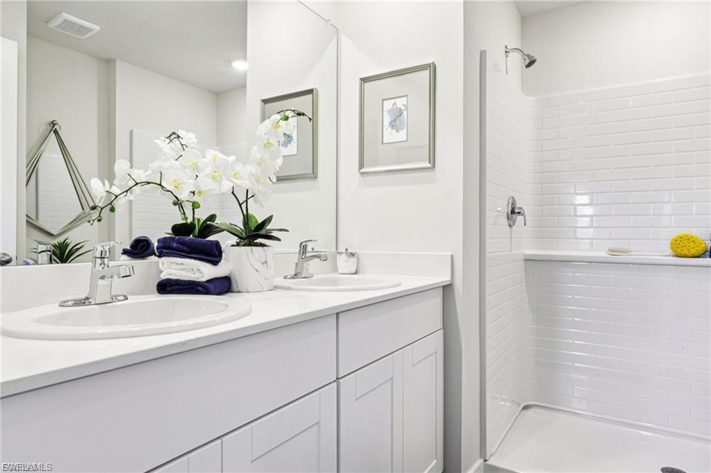 ASHER PARK - Residential Lease