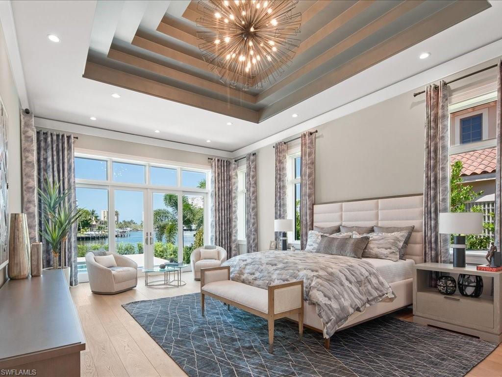 PARK SHORE - Residential